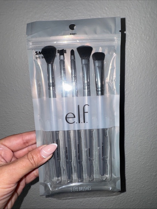 ELF Other - ELF Smoky Eye Brushes Kit, 5 Eye Brushes, New